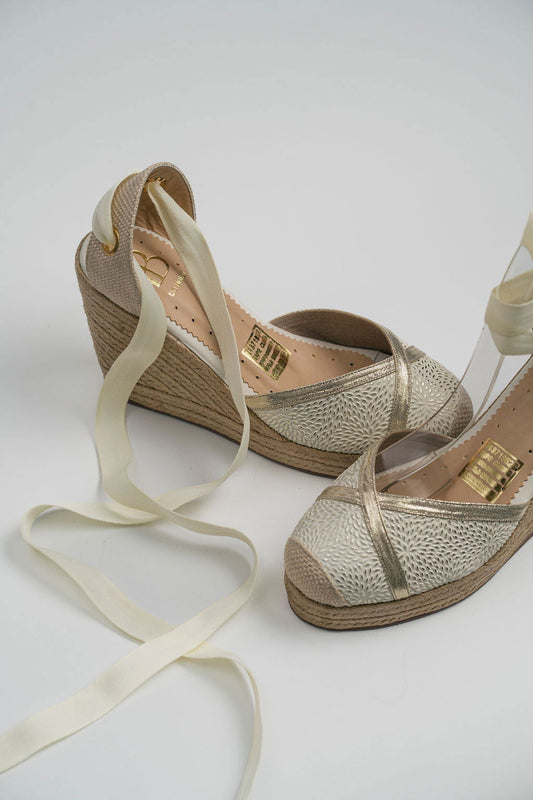 Armonía - Iza Beluú -