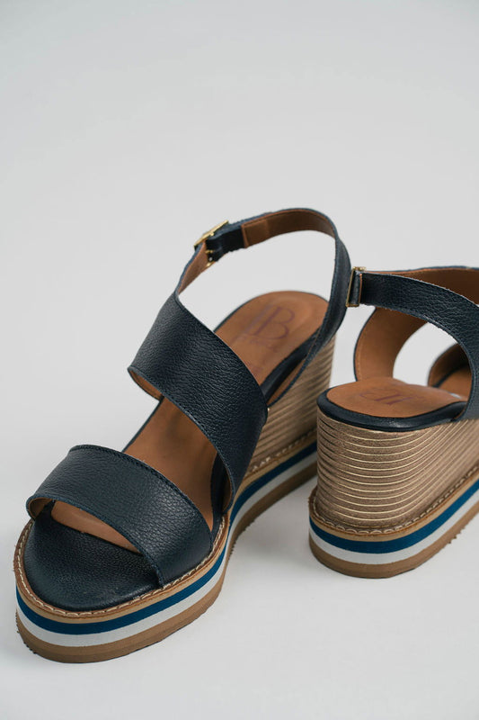 Dalia - Iza Beluú -