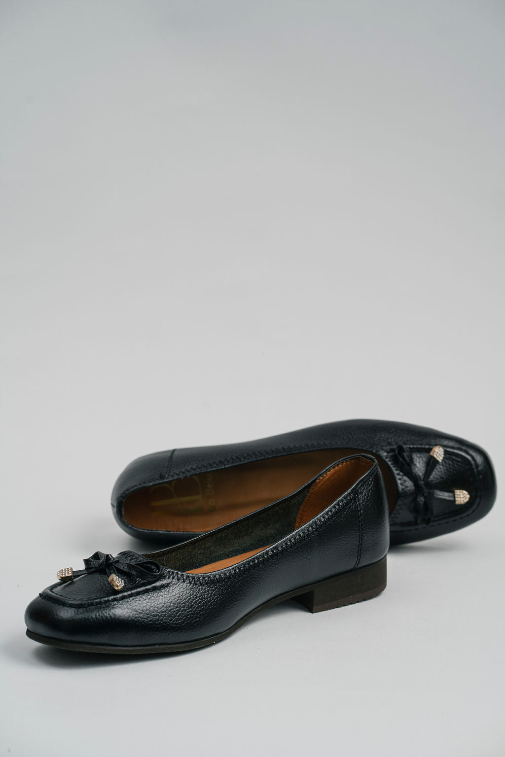 Eclipse - Iza Beluú -