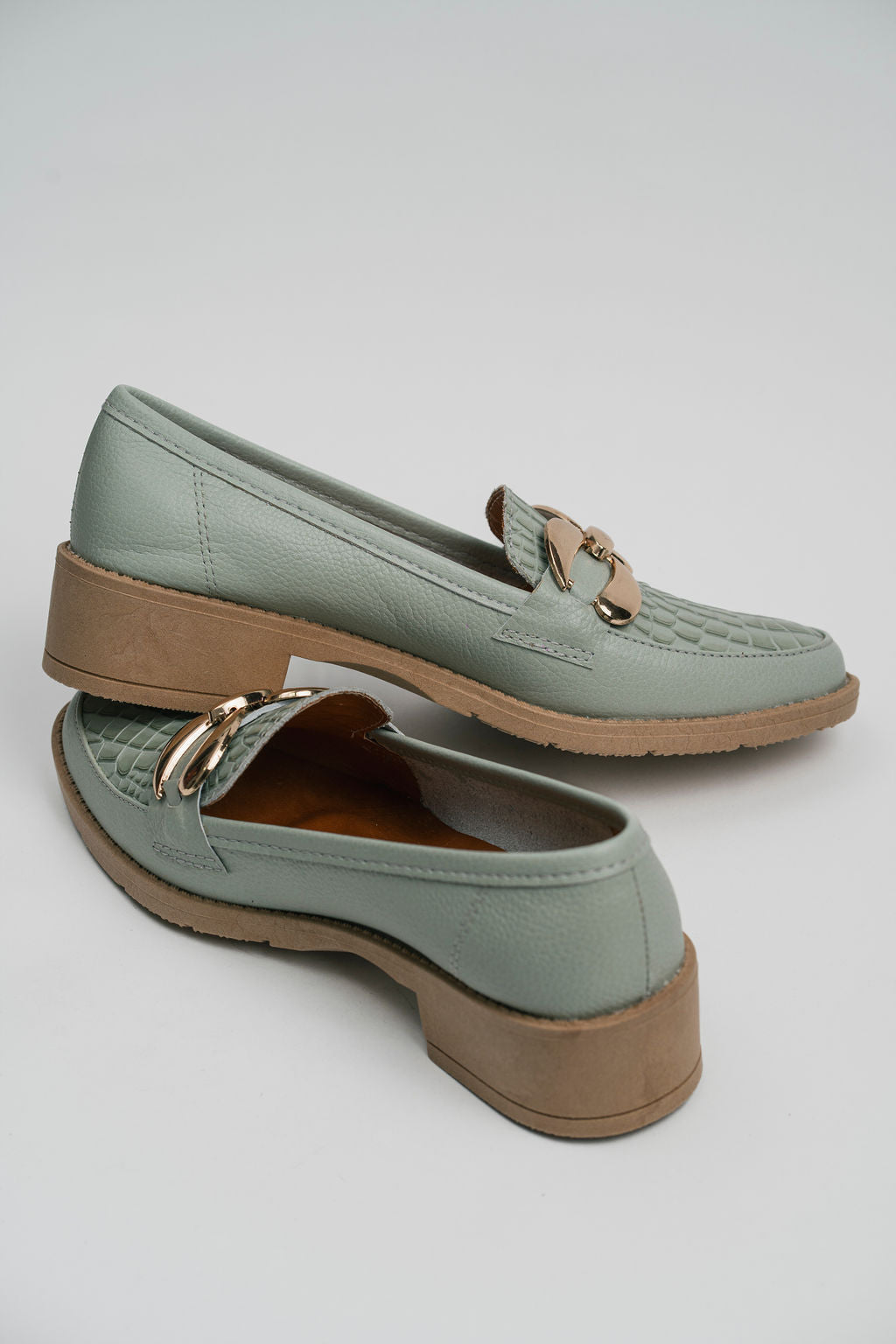 Ilusión - Iza Beluú -