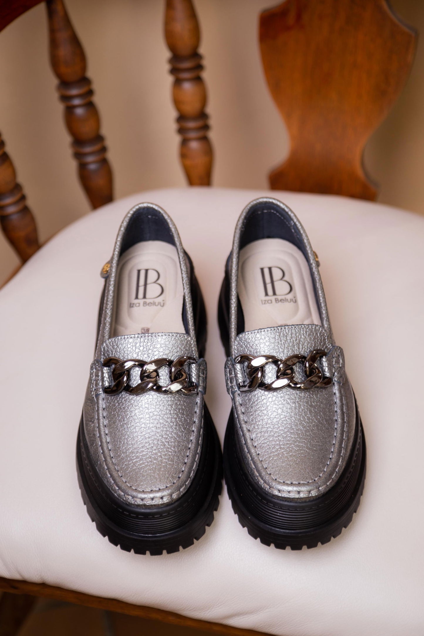 Melina - Iza Beluú -