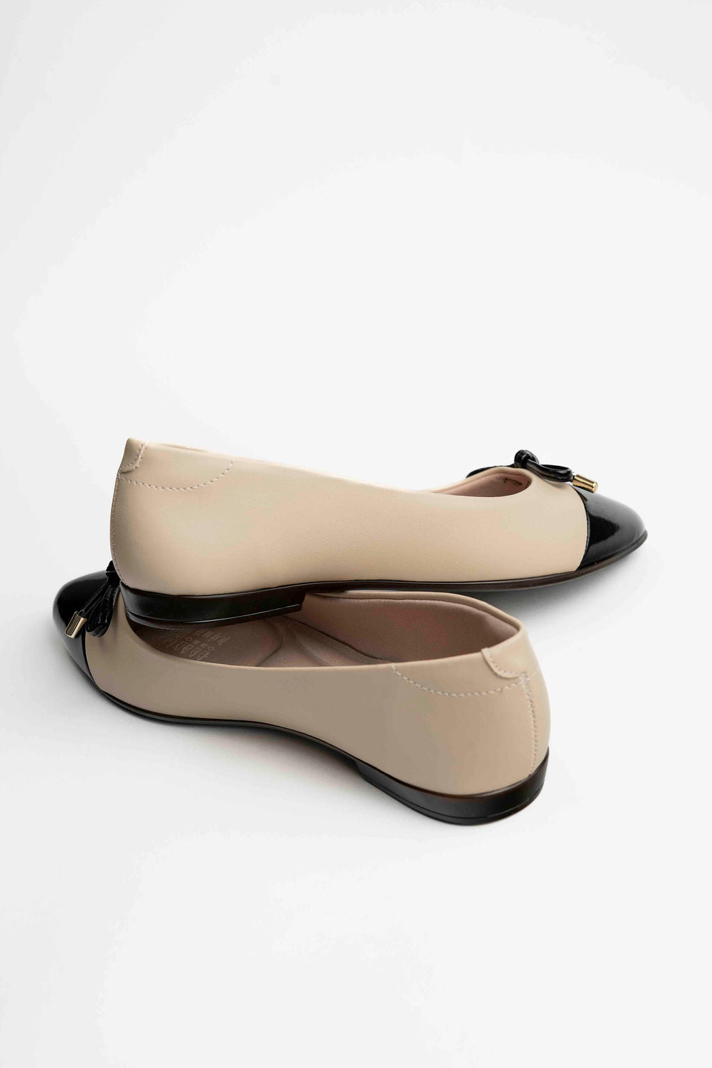 Melodie Flats