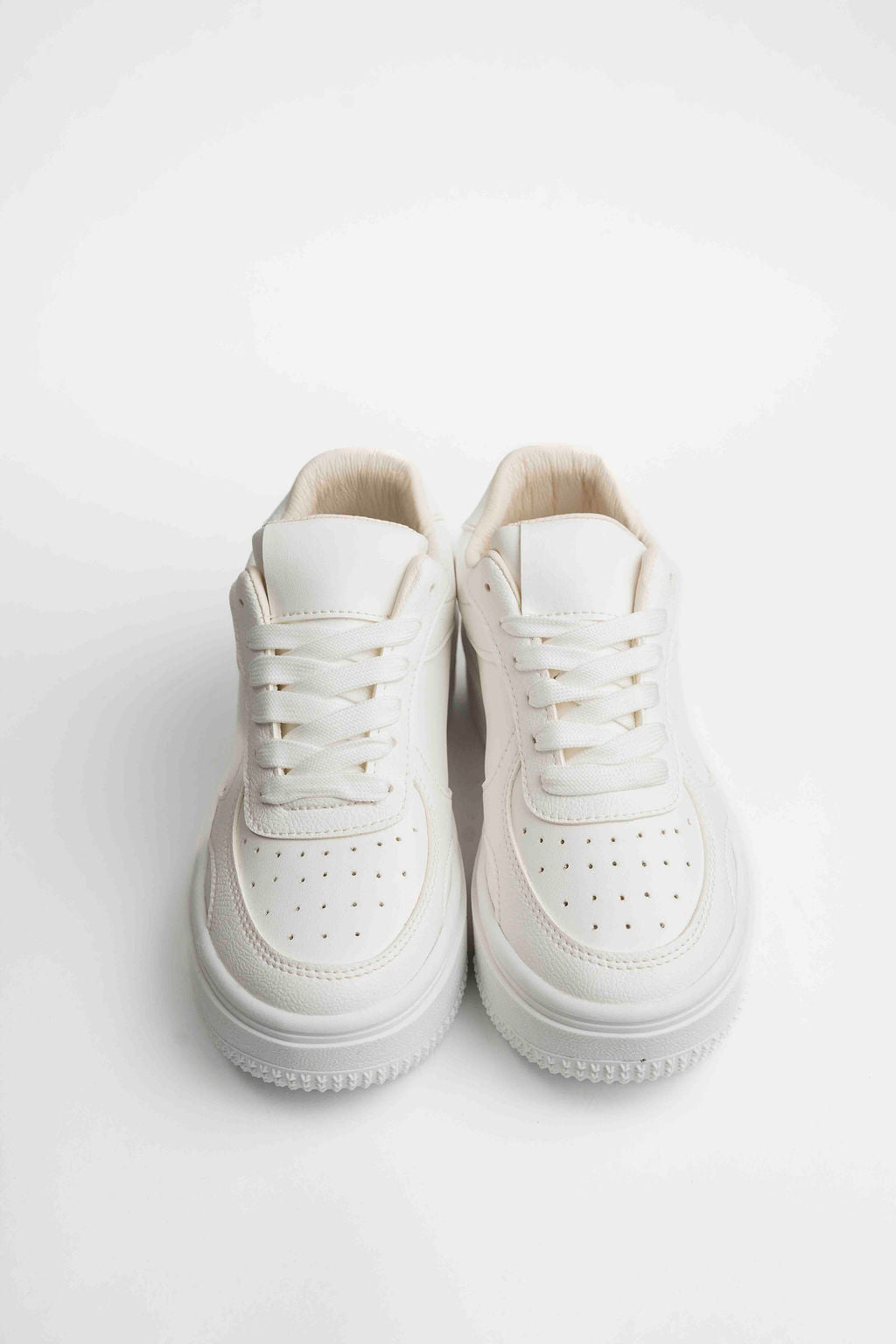Celestina Tenis