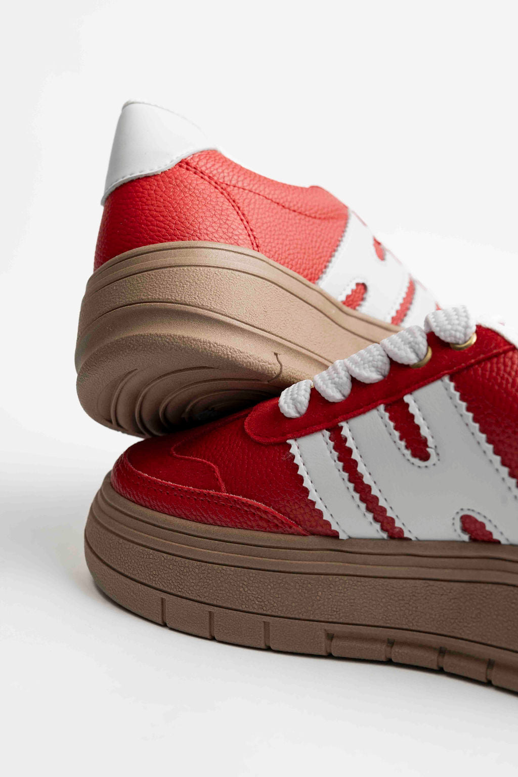 Ela Tenis