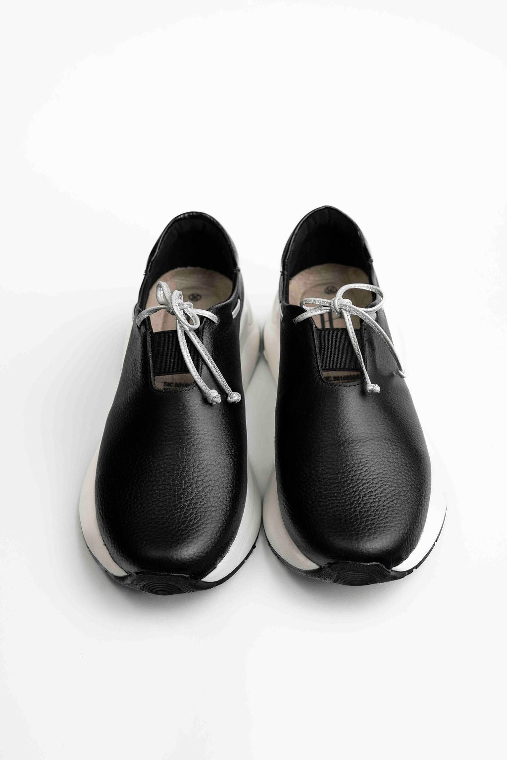 Noir Tenis
