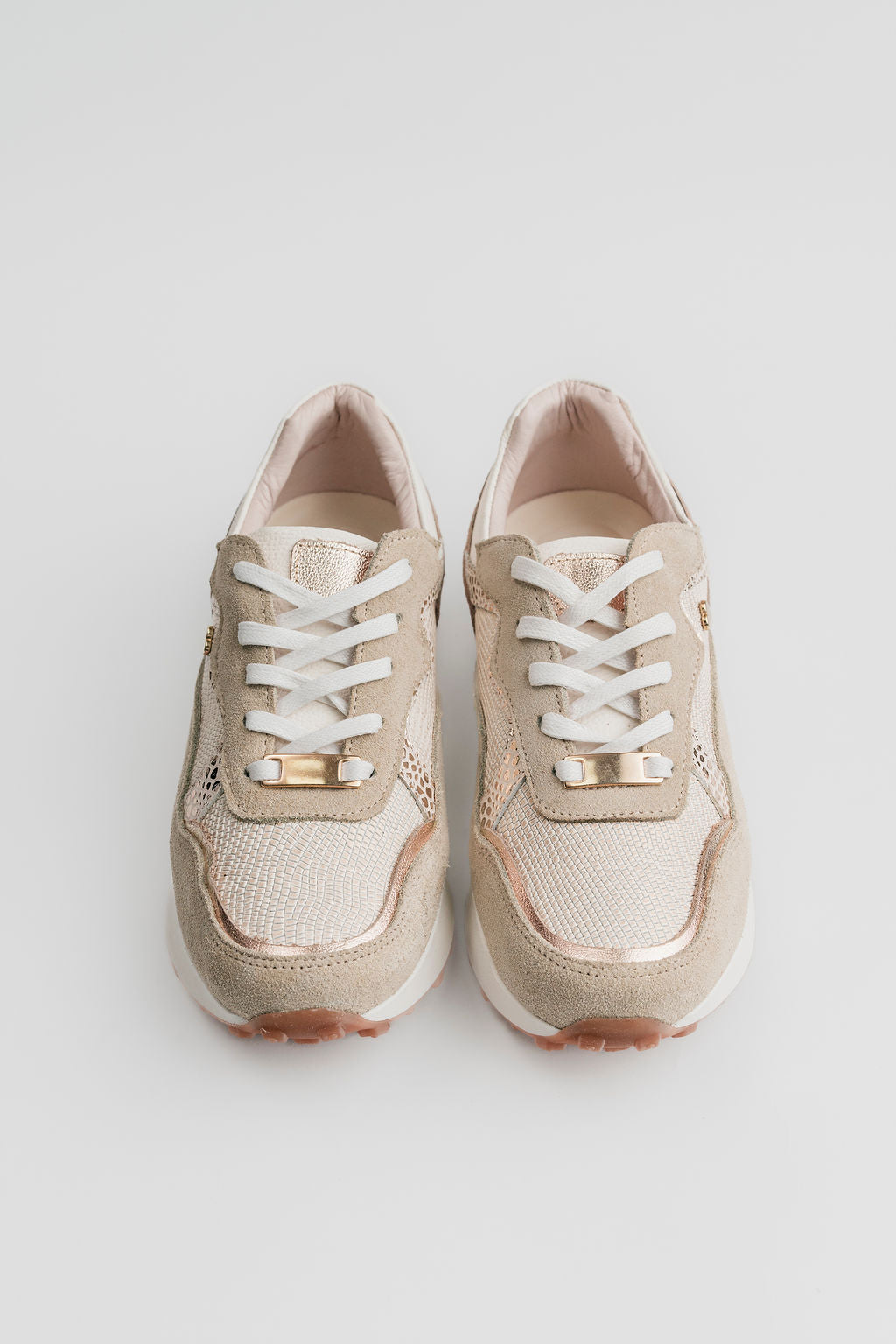 Resplandor Tenis