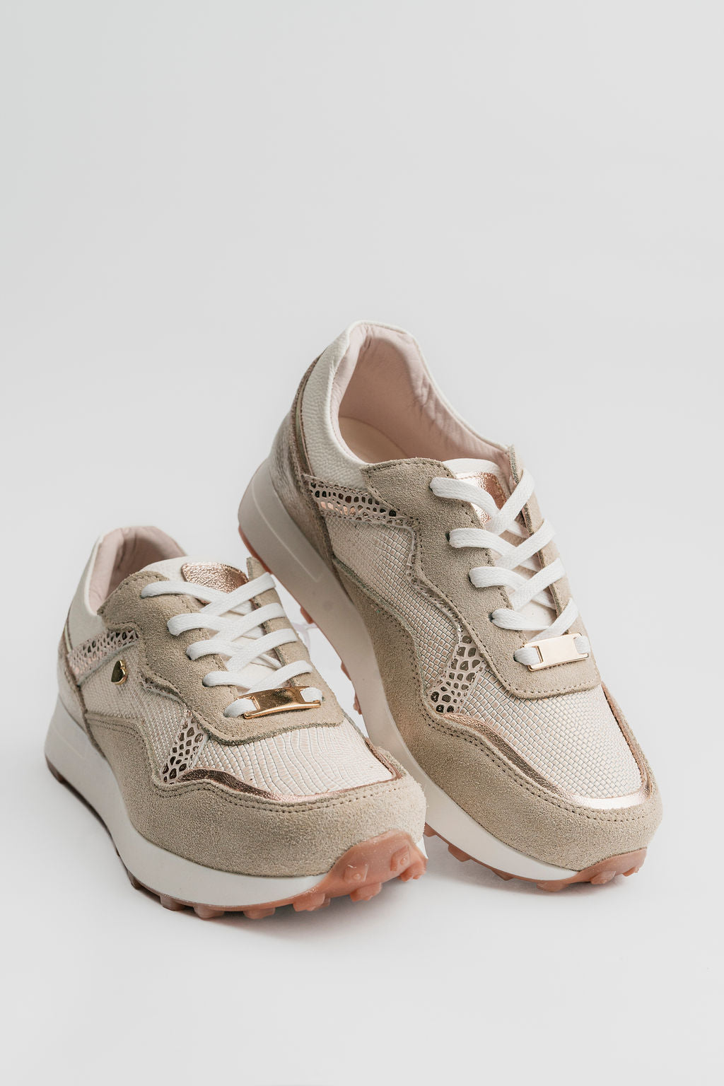 Resplandor Tenis