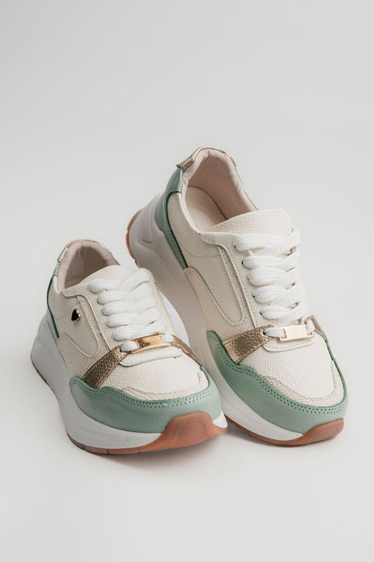 Marina Tenis