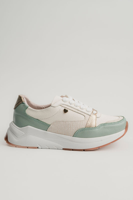 Marina Tenis