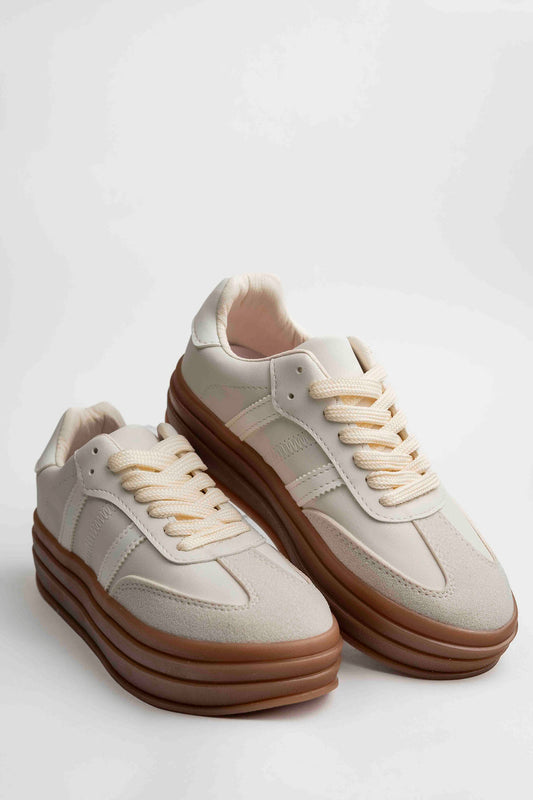 Lira Tenis
