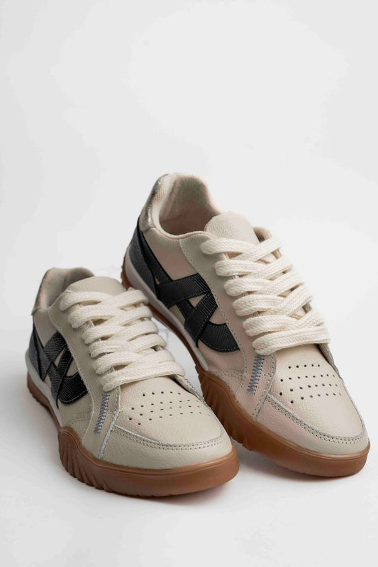 Lyra Tenis